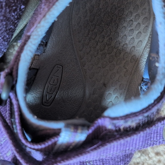 Keens Purple Sandals Size Girls 1 - Picture 2 of 10